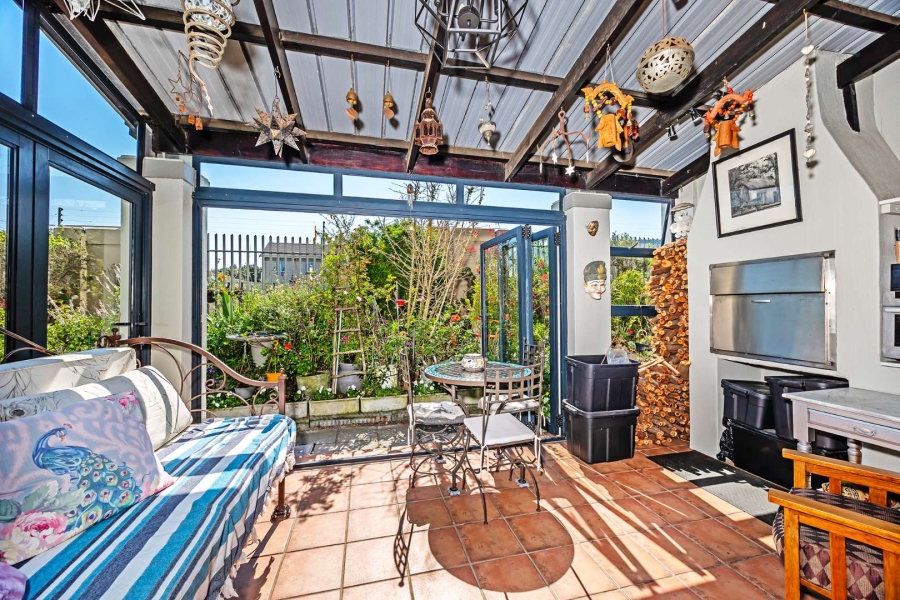 3 Bedroom Property for Sale in Baronetcy Western Cape